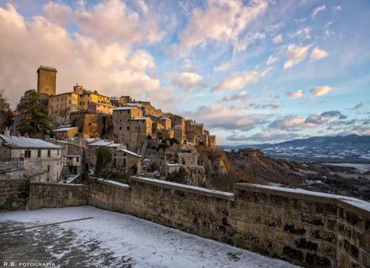 L'Angoletto Dei Calanchi San Michele in Teverina Экстерьер фото
